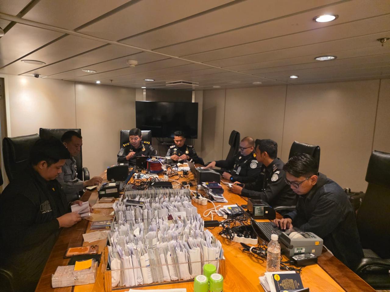 Imigrasi Luncurkan SOPAP Kemudahan Pemeriksaan Keimigrasian di Kapal Pesiar