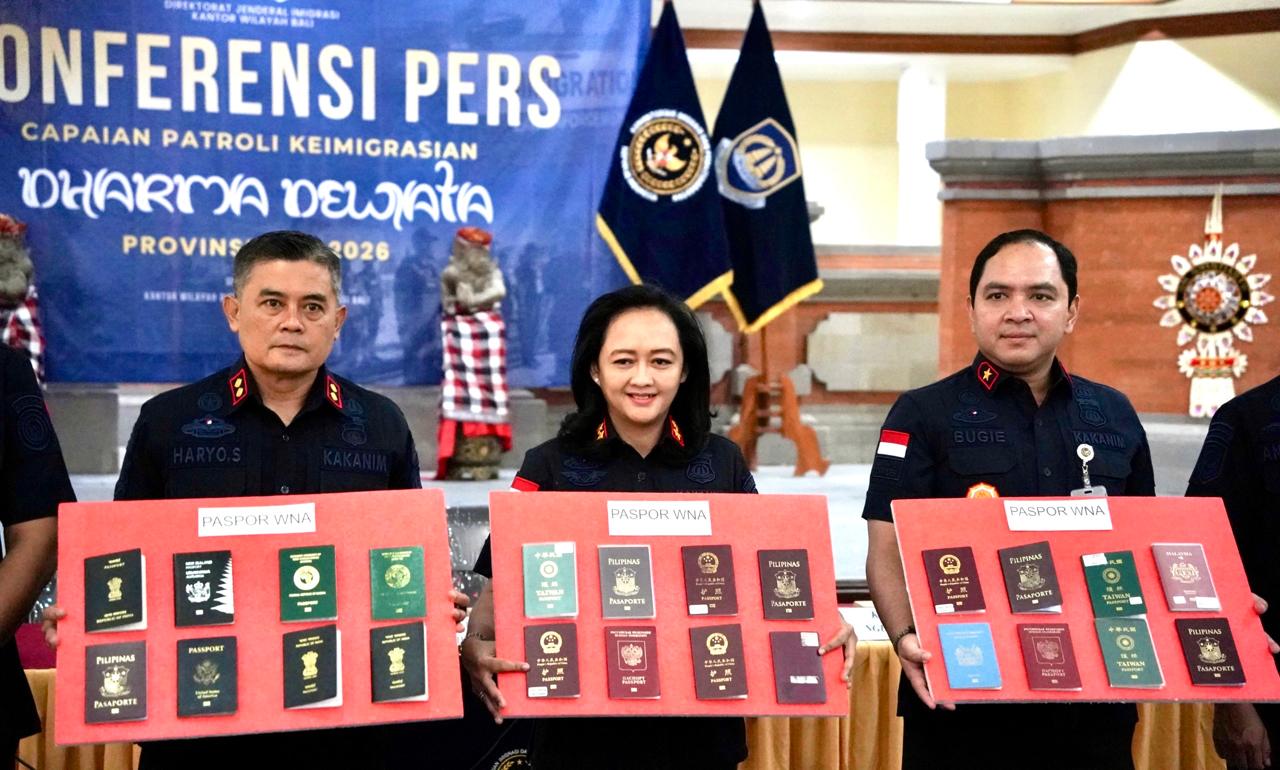 Imigrasi Bali Amankan 62 WNA Bermasalah pada Patroli Dharma Dewata